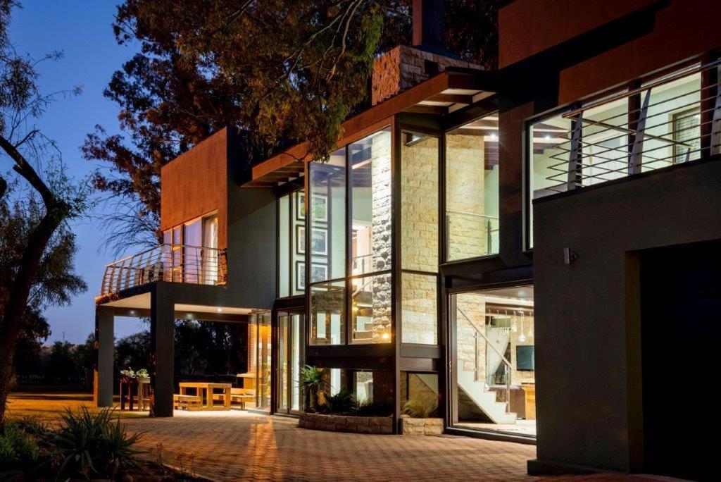 Middelwater Farm Hotel Bloemfontein Dış mekan fotoğraf