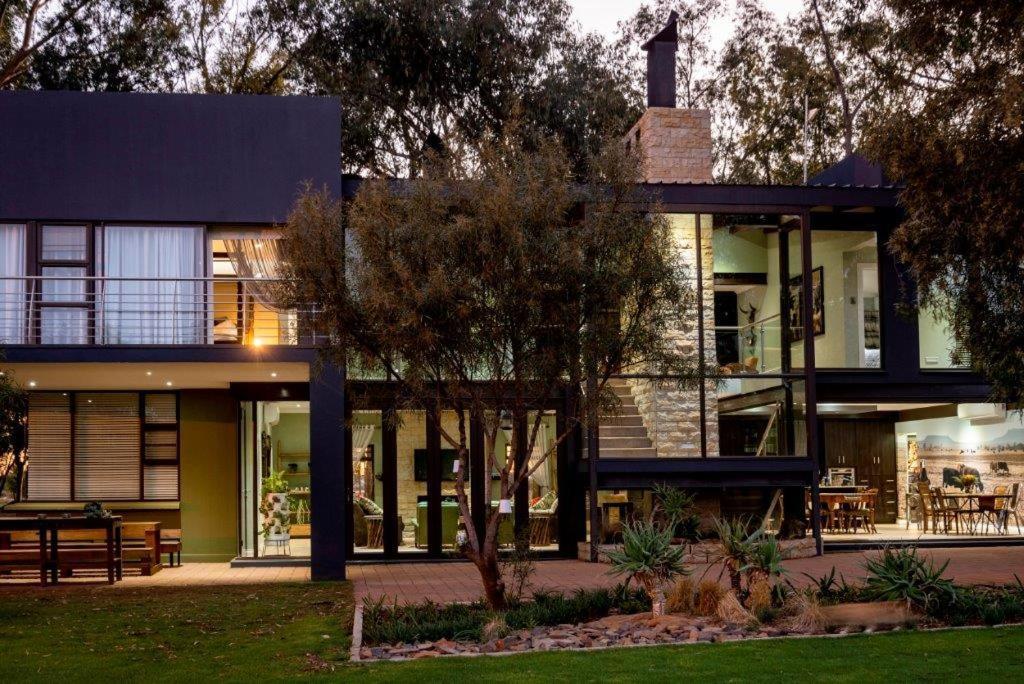 Middelwater Farm Hotel Bloemfontein Dış mekan fotoğraf